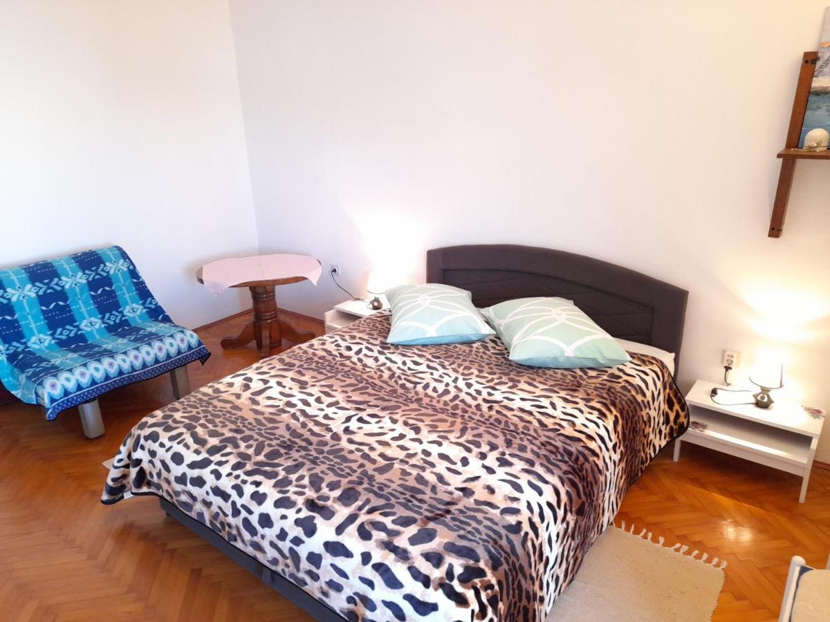 Perica Apartment And Perica Room With Separate Entrance Zadar Exterior foto