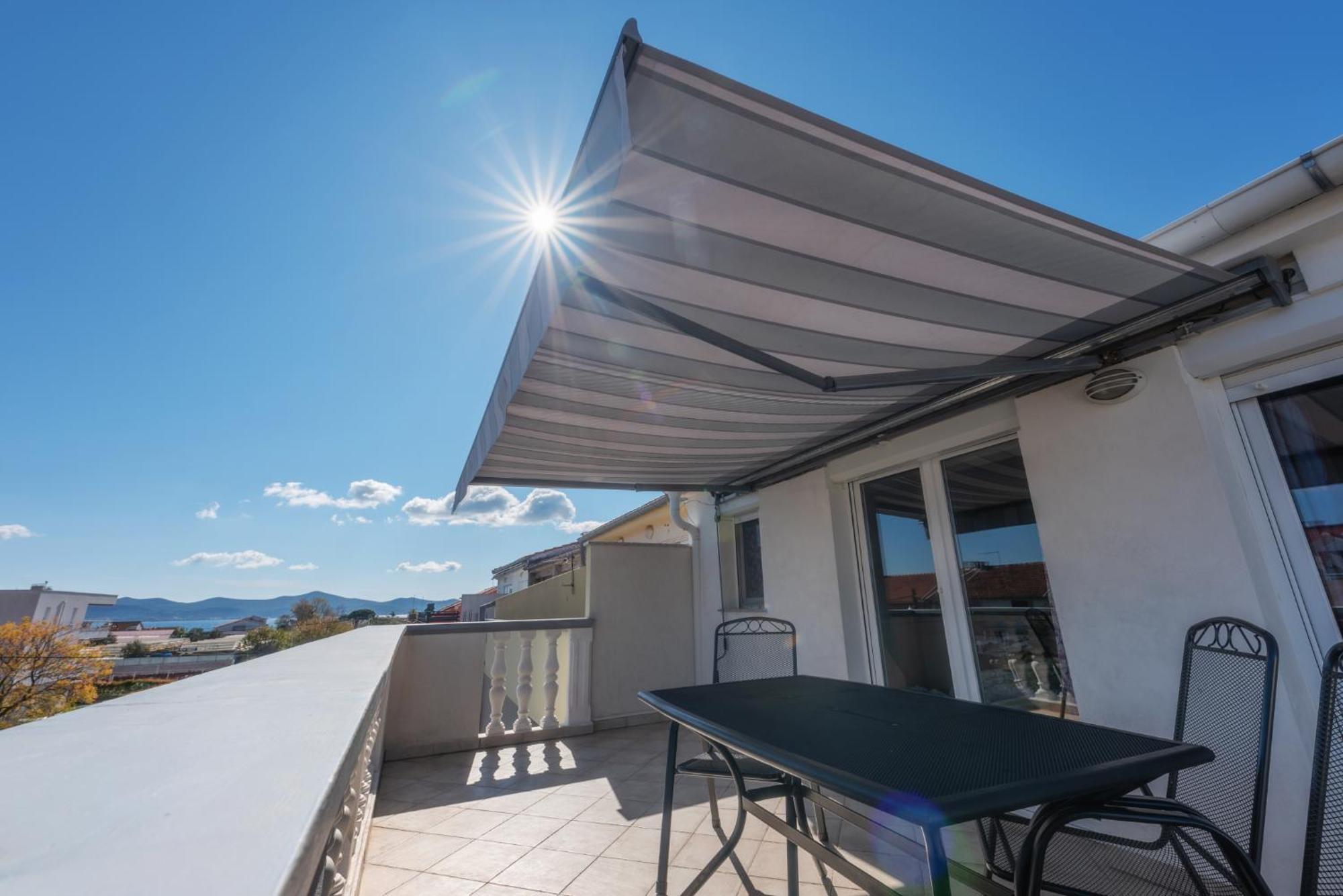 Perica Apartment And Perica Room With Separate Entrance Zadar Exterior foto